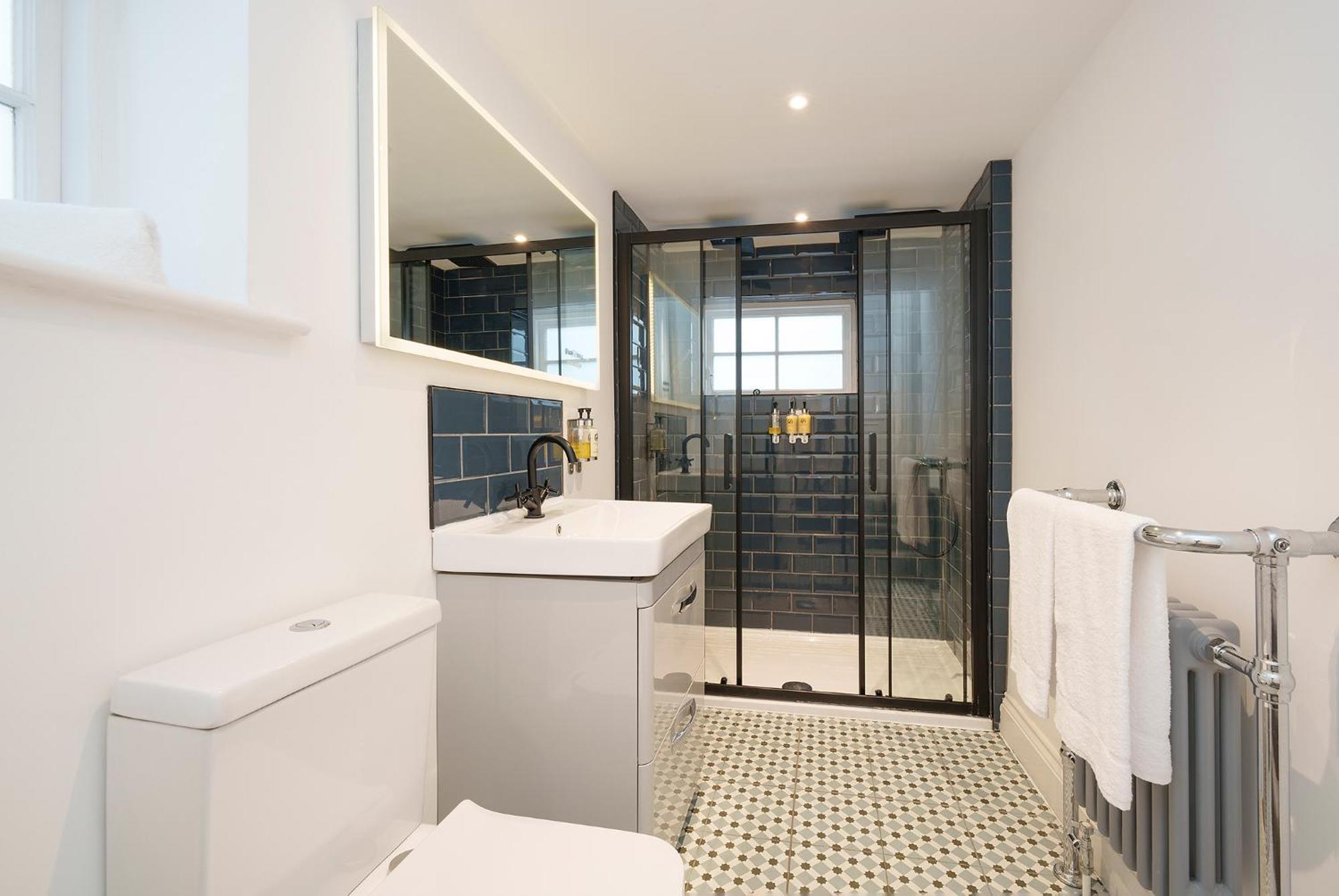 The Haze House - 4 Bed Townhouse Apartment Bath Luaran gambar